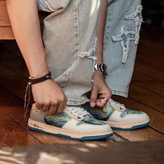 Van Gogh'dan İlham Alan Eser:Starry Night Sneakers